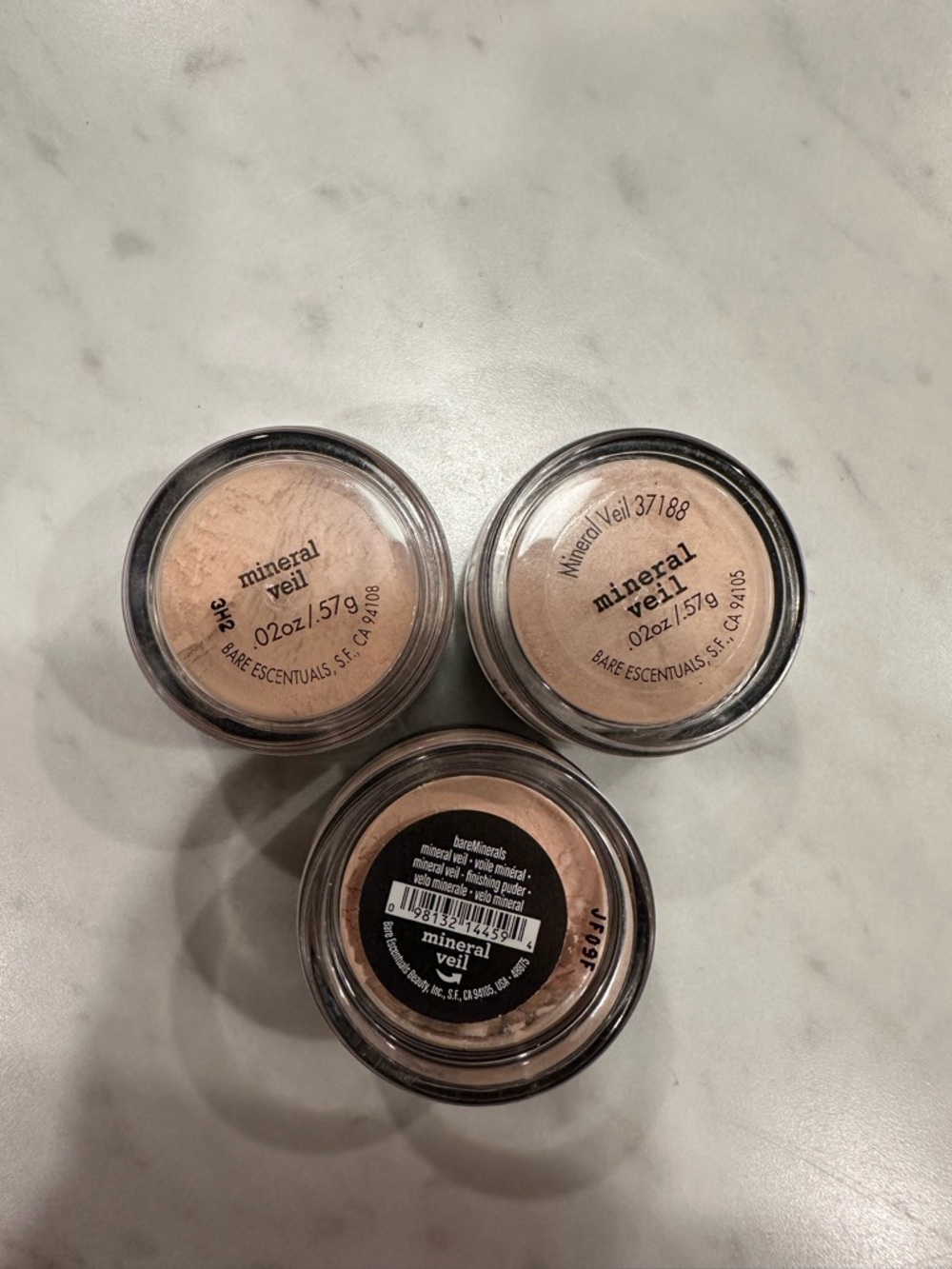 bareMinerals Mineral Veil Translucent Finishing Powder - Light Beige (3 Pack)